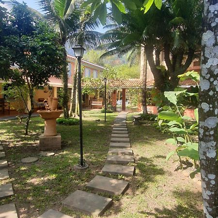 Suites Quintal De Lazaro 2 Убатуба Экстерьер фото